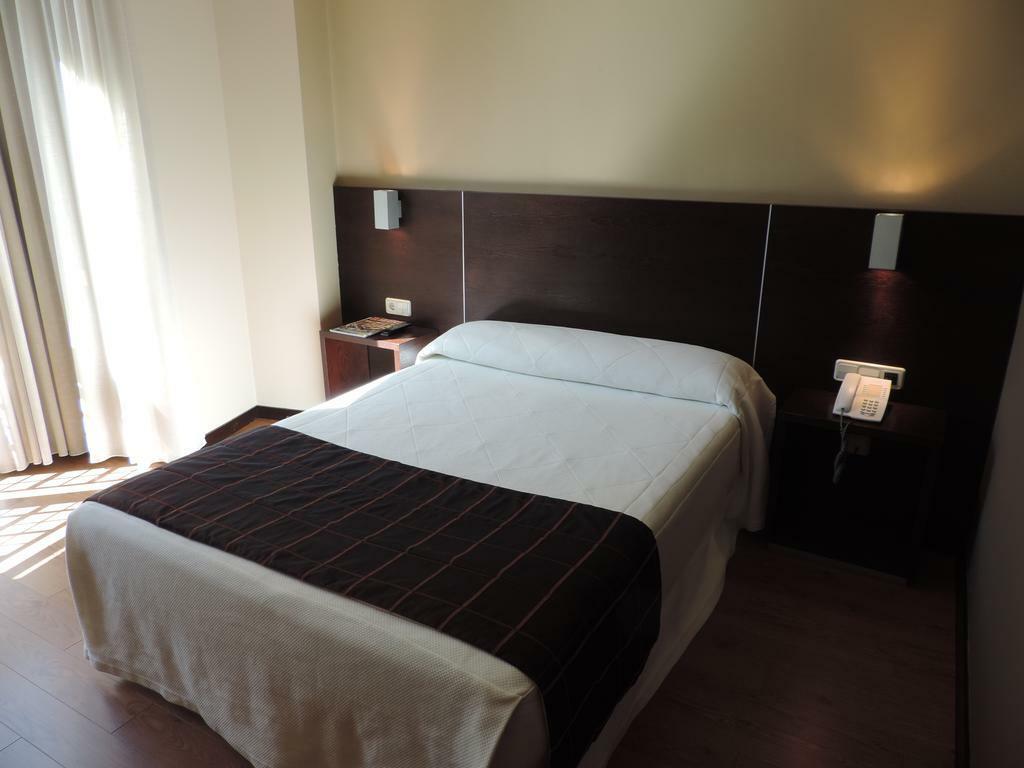 Hotel Junquera Vigo Luaran gambar